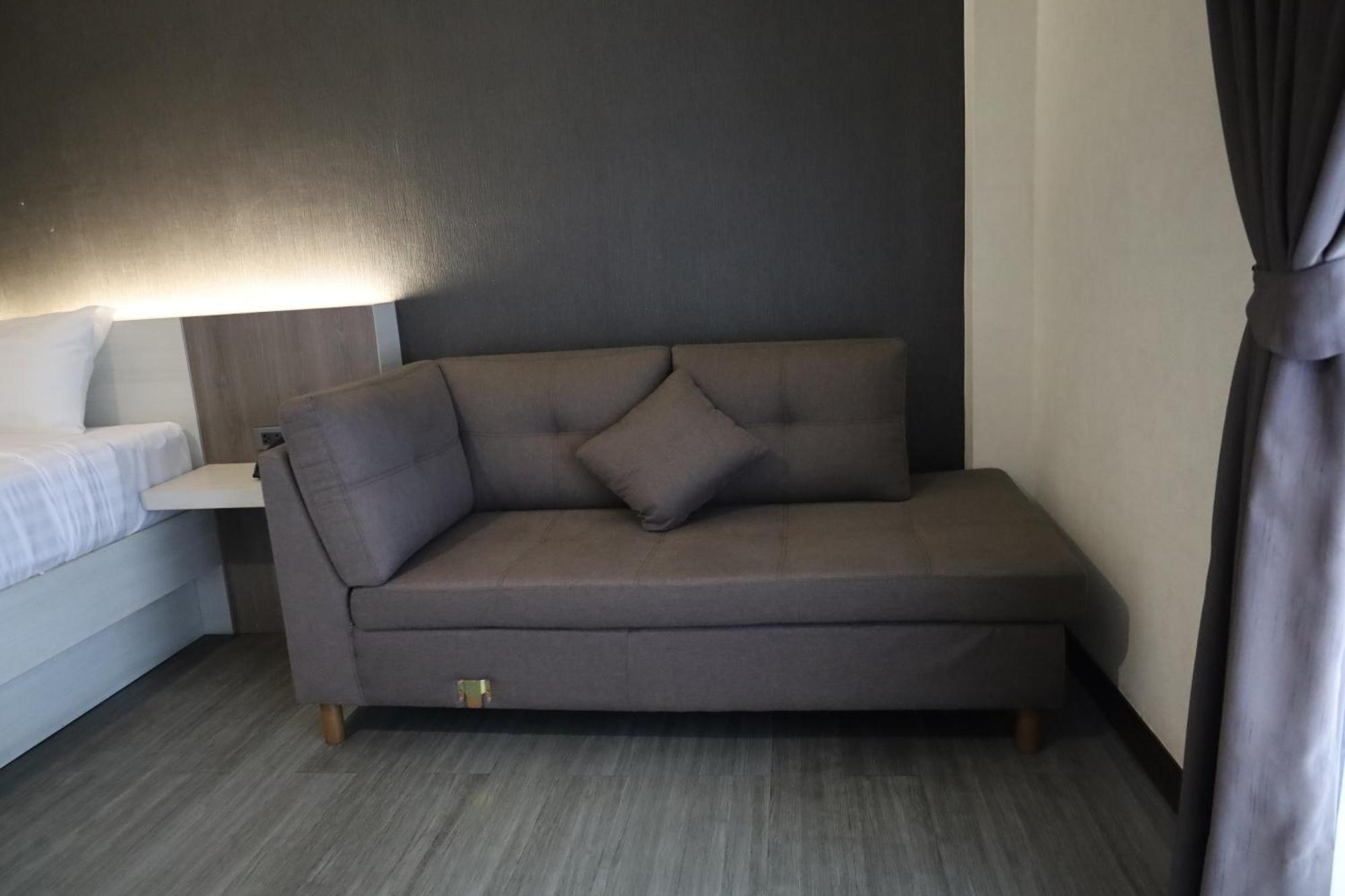 Socool Grand Hotel Nang Rong Exterior foto